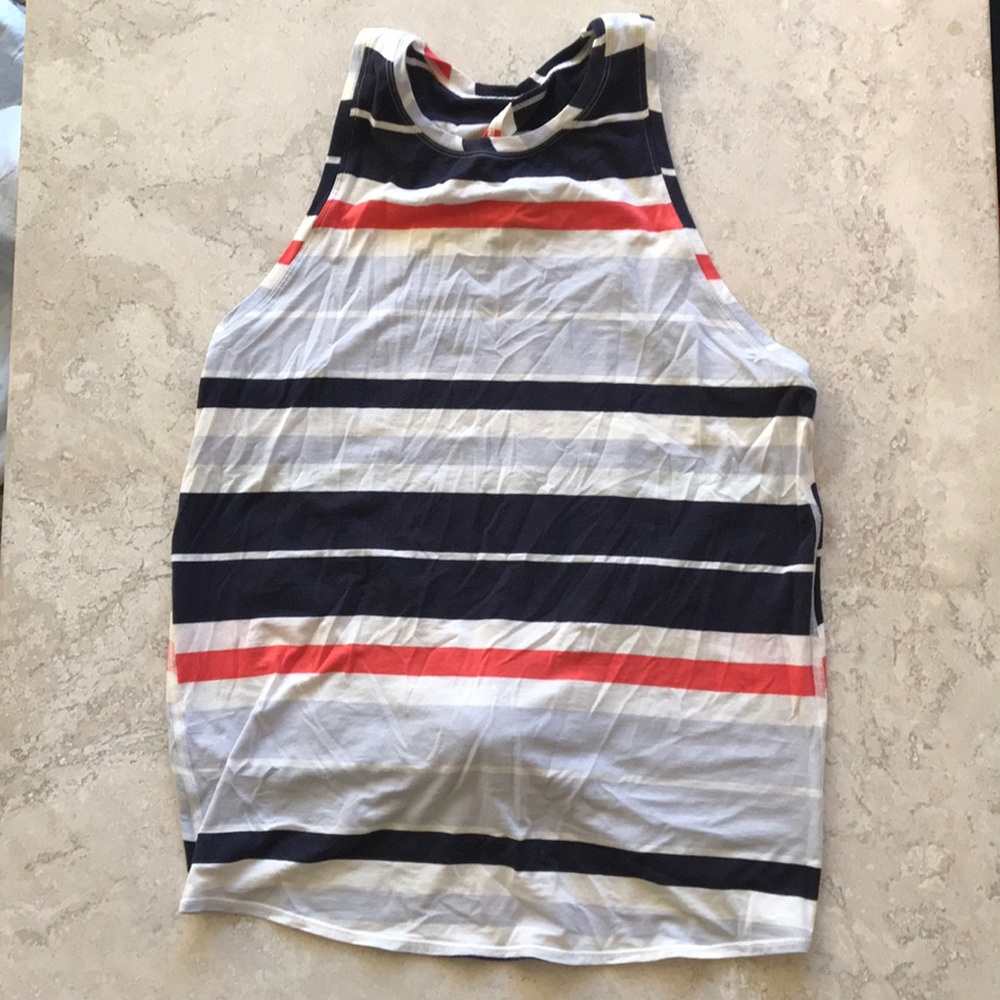 EUC Lululemon All Tied Up Tank